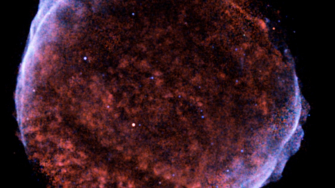 超新星——死亡与新生的华丽乐章